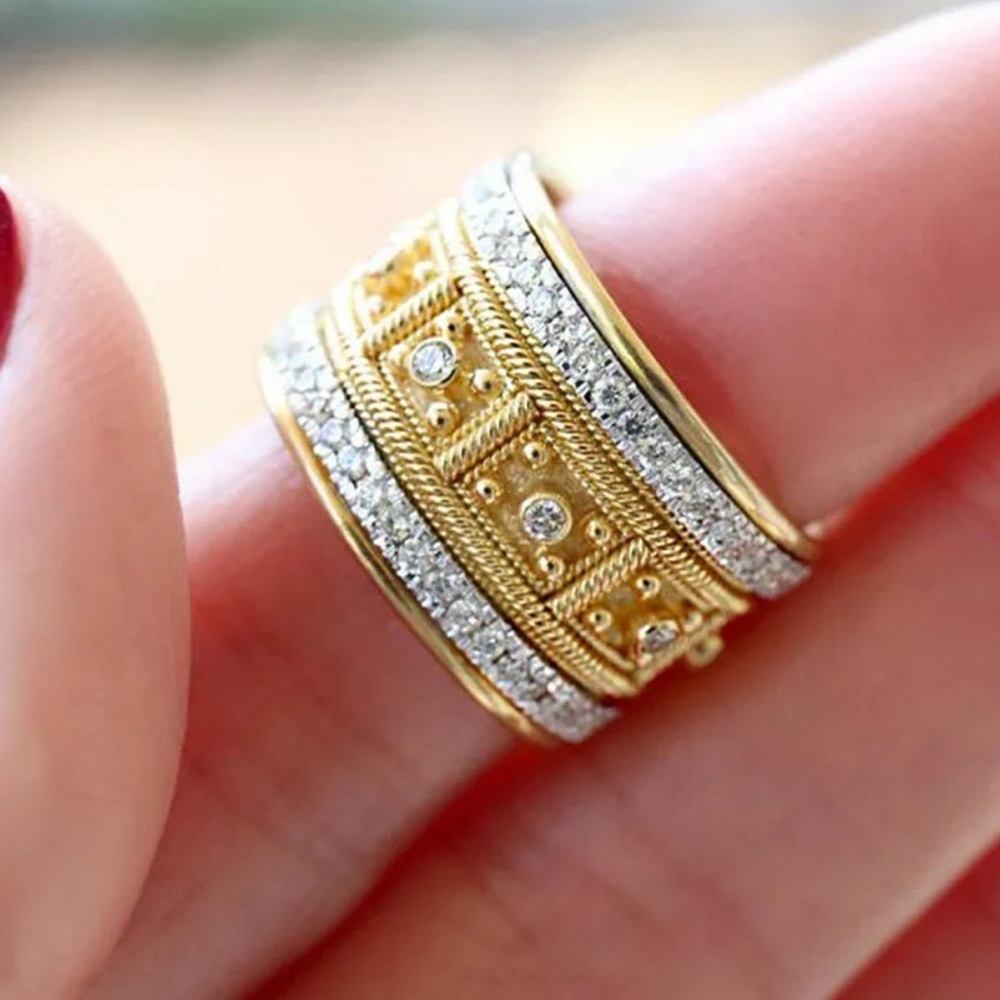 PRINCESS CUT DENKAYS RING - Picture 6 of 7